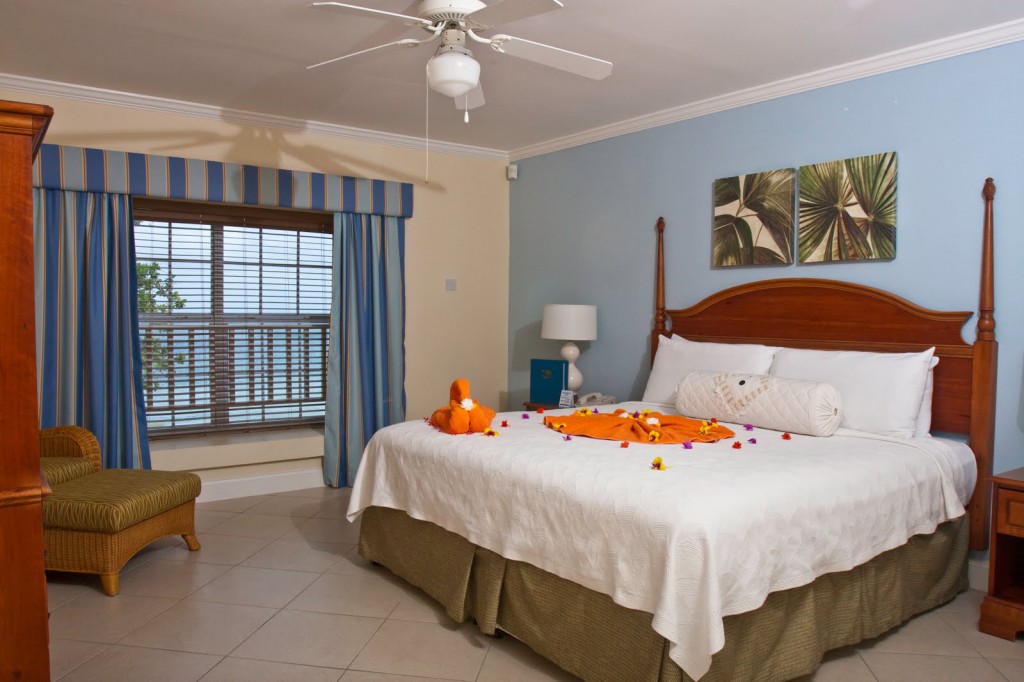 Bay Gardens Beach Resort - Zimmer