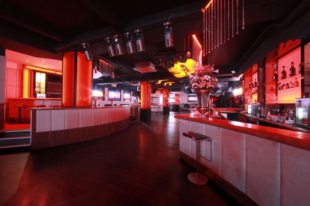 H1 Club and Lounge
